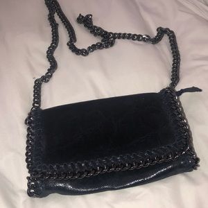 Navy blue chain bag